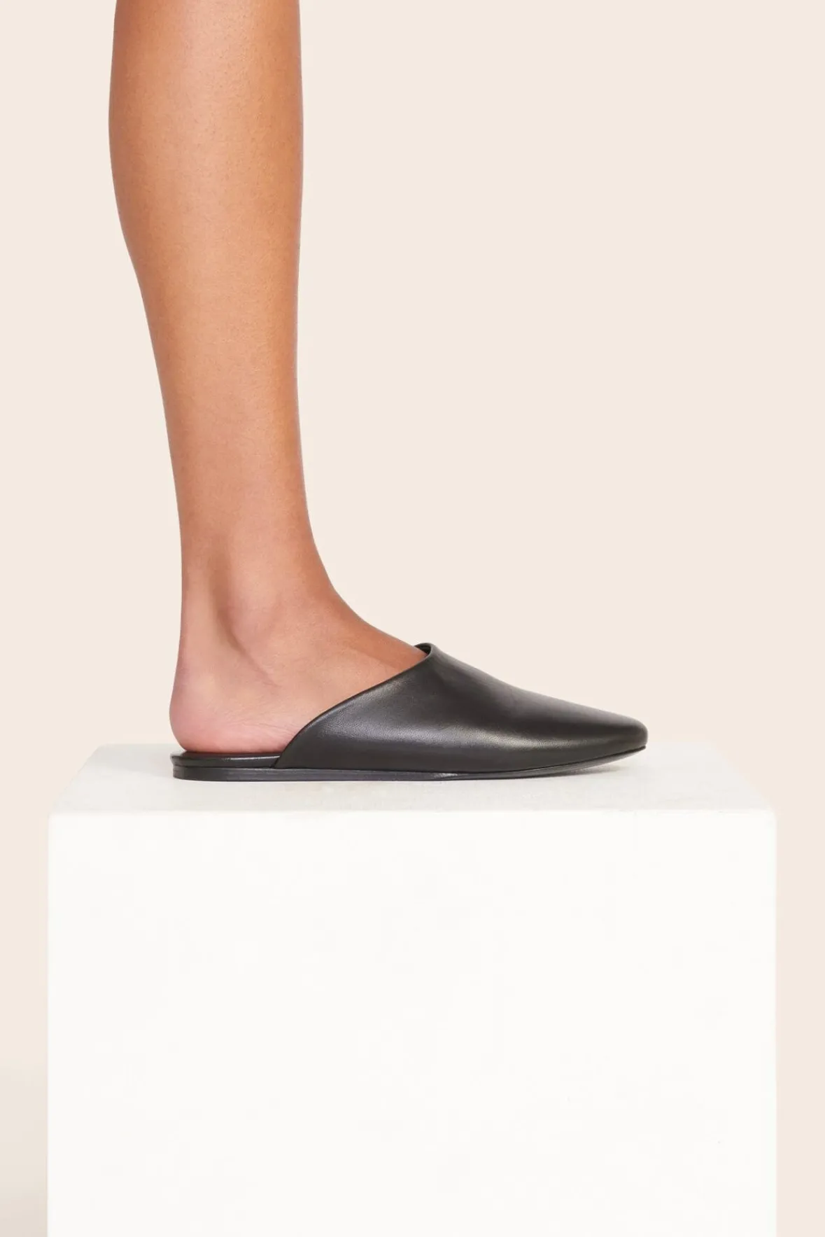 STAUD Mules & Flats<ABBY SLIPPER