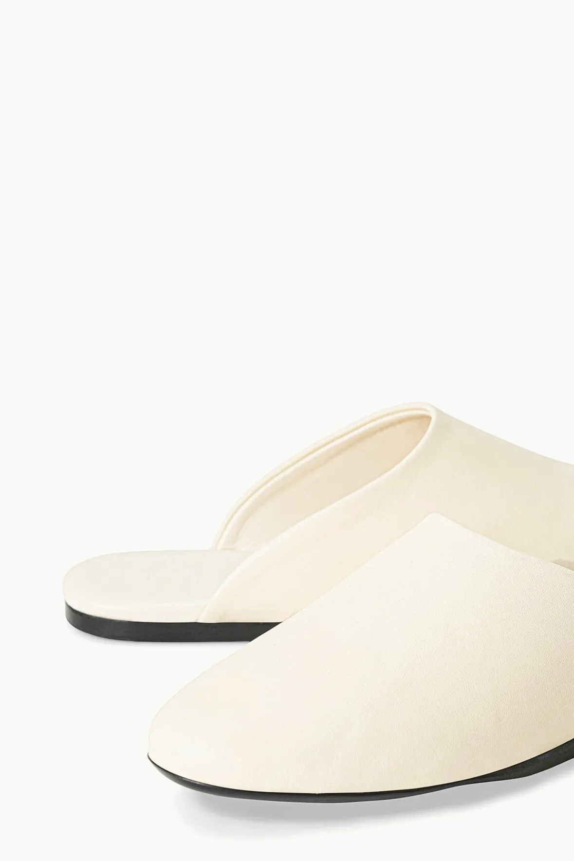 STAUD Mules & Flats<ABBY SLIPPER