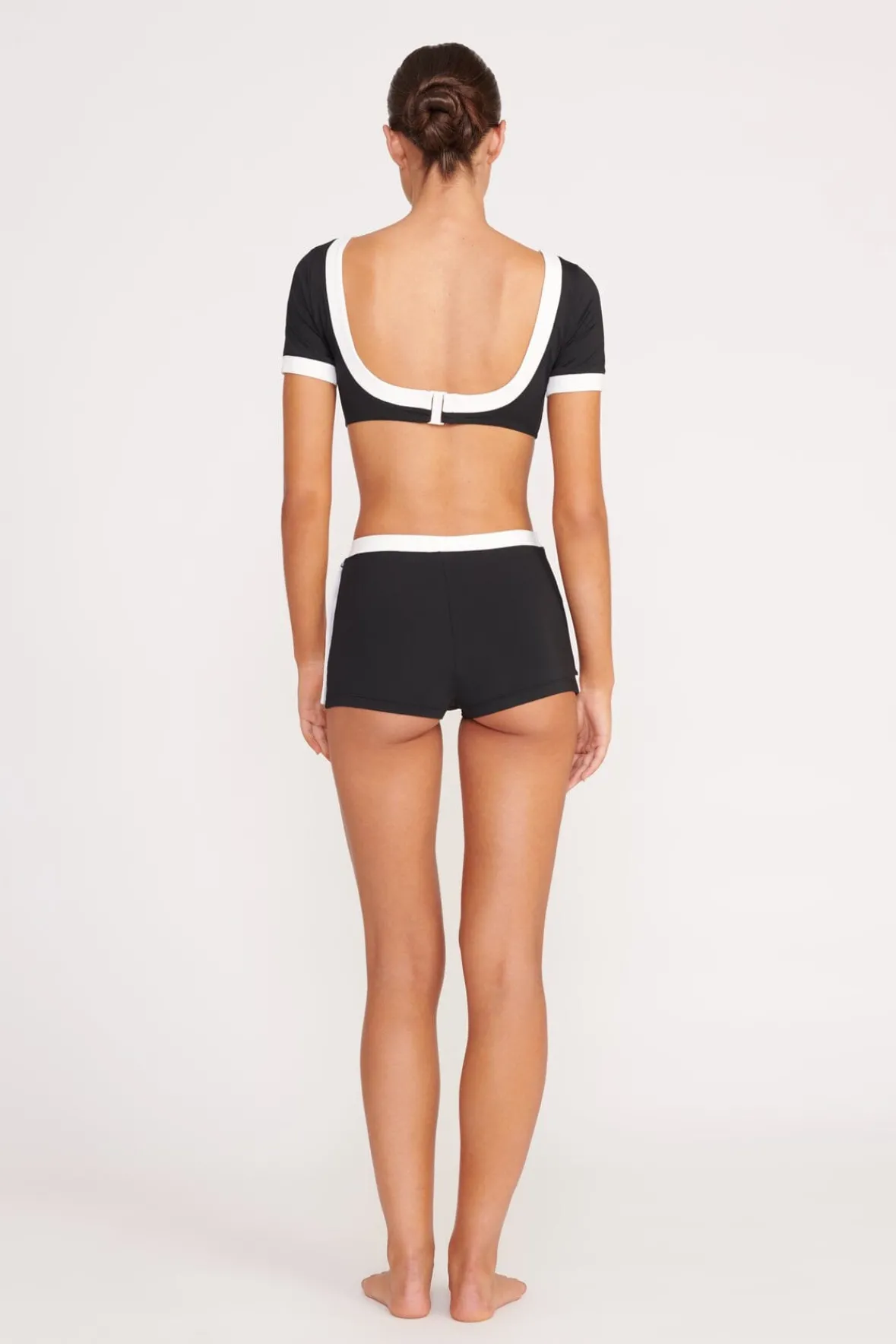 STAUD Bikinis<NELL SWIM SKIRT BLACK WHITE